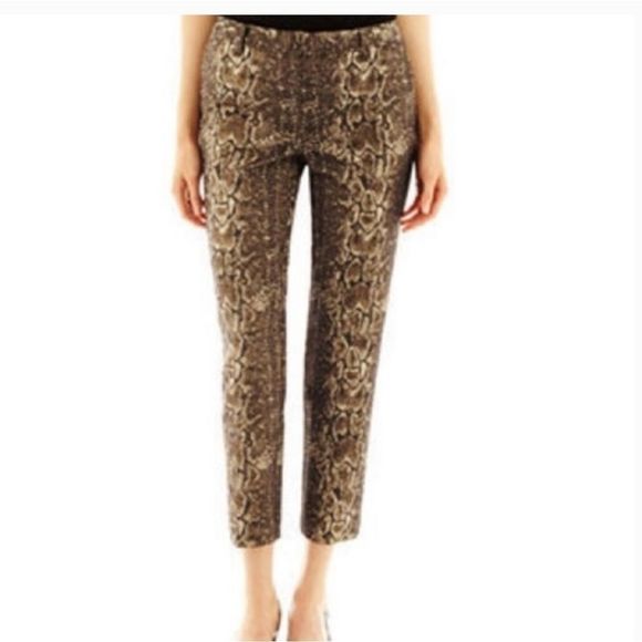 Worthington Pants - Sexy gold & black Worthington snake print pants